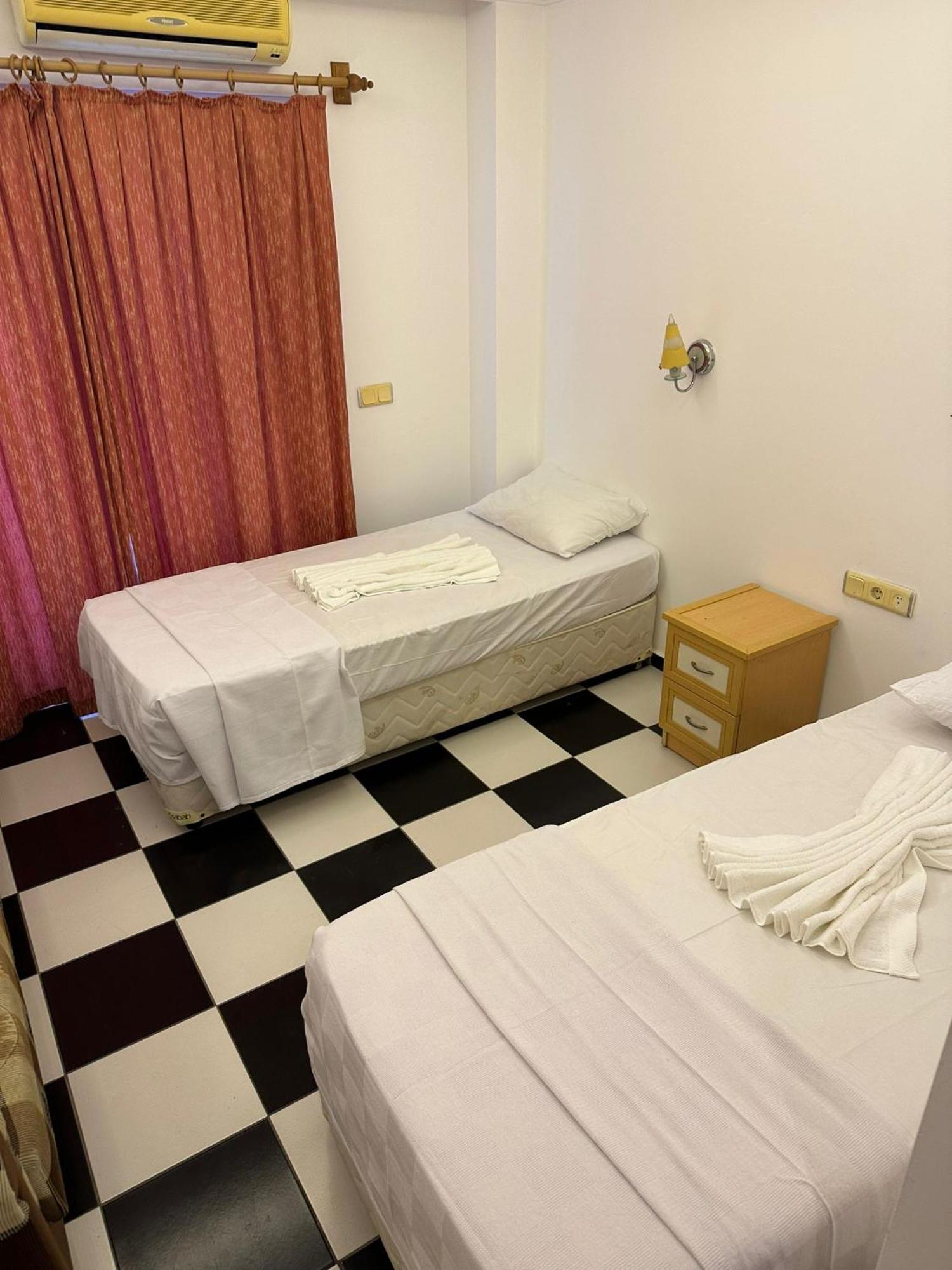 London House Hotel Kemer Quarto foto